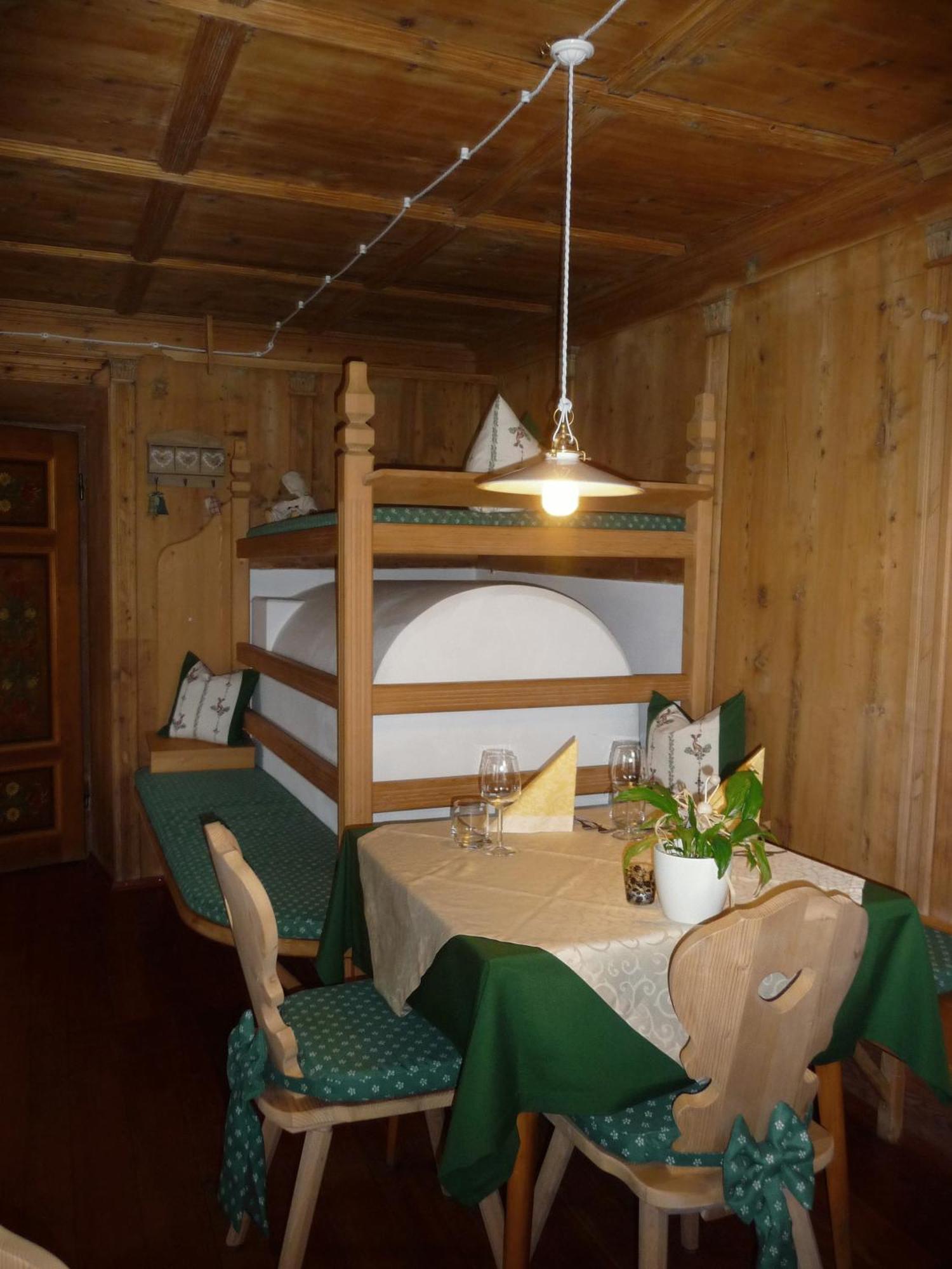 Berggasthaus Agritur Moserhof Braies  Exterior foto