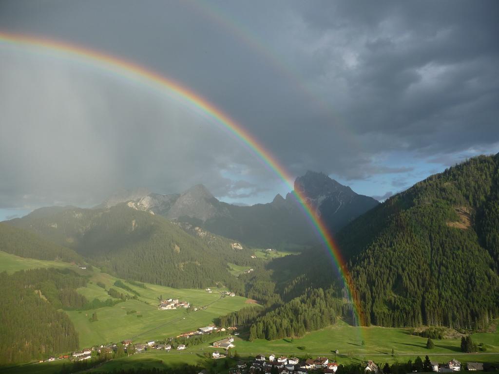 Berggasthaus Agritur Moserhof Braies  Exterior foto