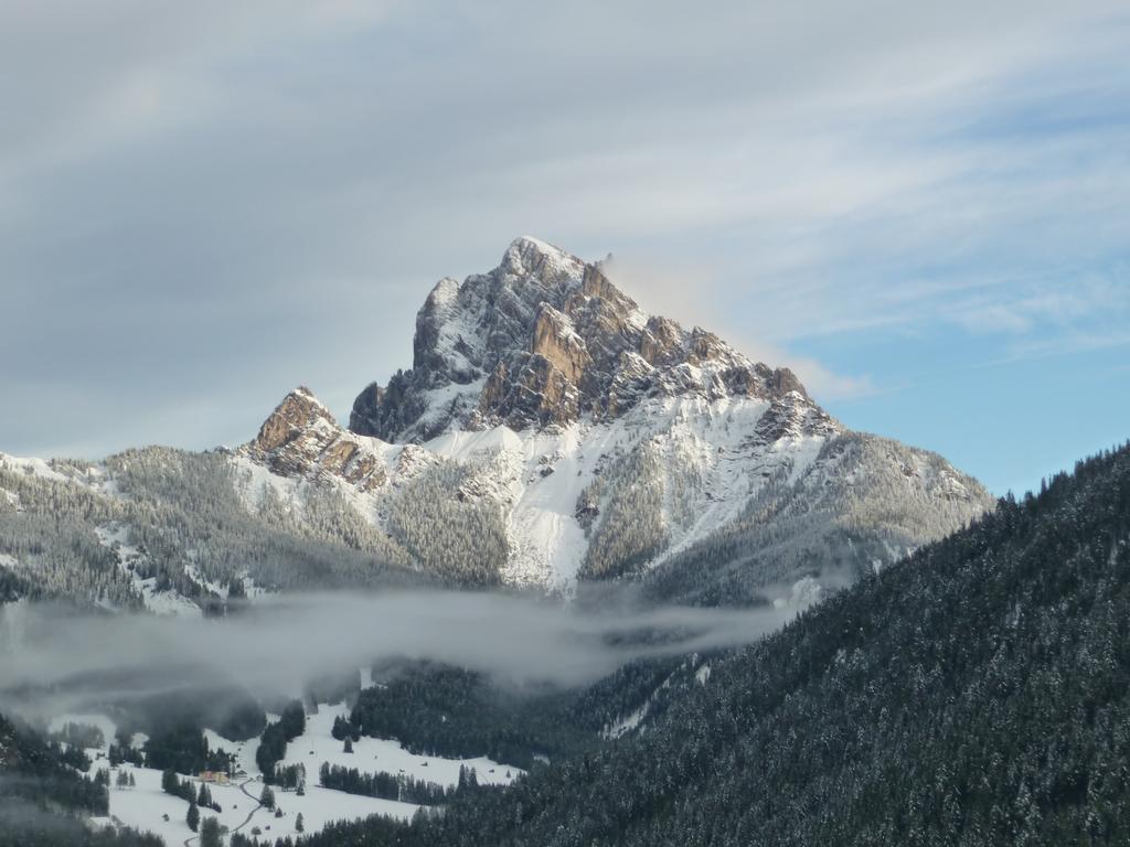 Berggasthaus Agritur Moserhof Braies  Exterior foto